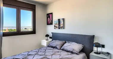 Villa en Torrevieja, Španjolska