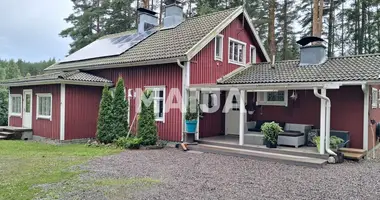 Dom w Nukari, Finlandia