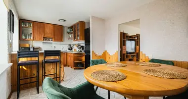 Wohnung 4 zimmer in Minsk, Belarus