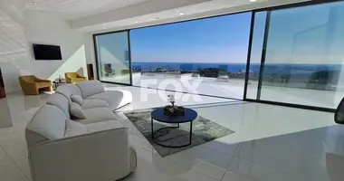4 bedroom apartment in Agios Tychonas, Cyprus
