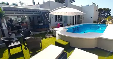 Villa in La Nucia, Spanien