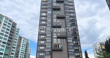 Квартира 3 комнаты в Мезитли, Турция