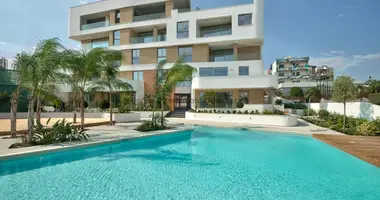 2 bedroom apartment in Koinoteta Agiou Tychona, Cyprus