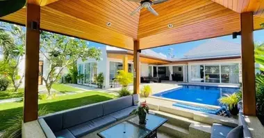Villa in Rawai, Thailand