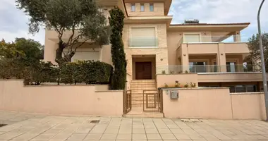 6-Schlafzimmer-Villa in Germasogeia, Zypern