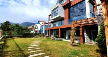 Casa 6 habitaciones en Región del Mediterráneo, Turquía