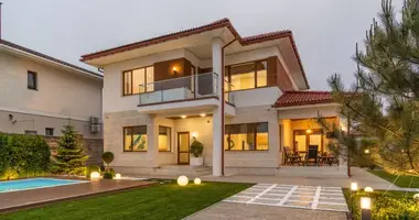 Maison 5 chambres dans Lymanka, Ukraine