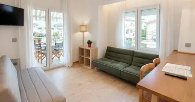 Отель 650 м² в Неос-Мармарас, Греция