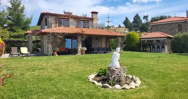 Коттедж в Неа-Скиони, Греция