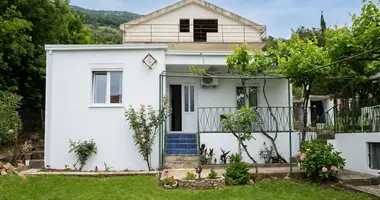 3 bedroom house in Sutomore, Montenegro