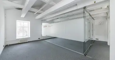 Офис 963 м² в Москва, Россия