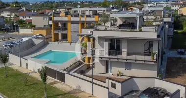 2 bedroom apartment in San Martino della Battaglia, Italy