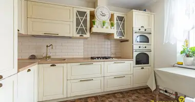 Wohnung 4 zimmer in Pryluki, Belarus
