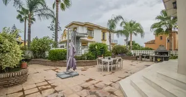 Haus 4 Schlafzimmer in San Pedro Alcantara, Spanien