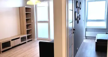 Mieszkanie 2 pokoi w Otwock, Polska