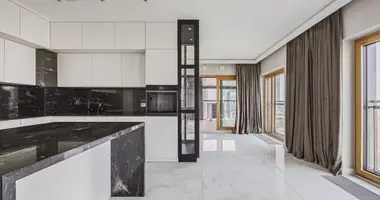 Gewerbefläche 145 m² in Warschau, Polen