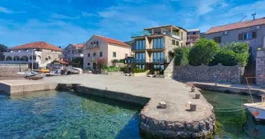 Hotel 350 m² in Krasici, Montenegro