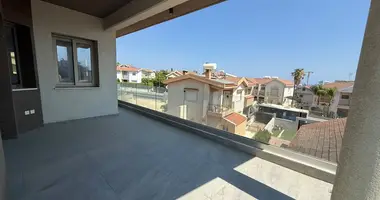 Apartamento 2 habitaciones en Demos Agiou Athanasiou, Chipre