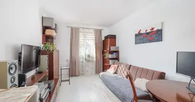 Квартира 3 комнаты в Варшава, Польша