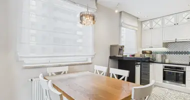 Appartement 3 chambres dans Varsovie, Pologne