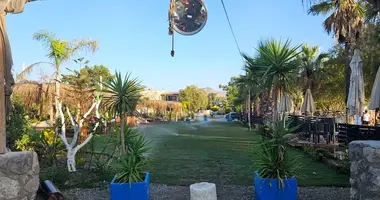 Mieszkanie 2 pokoi w Gumusluk, Turcja