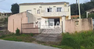 Dom w Sfakera, Grecja