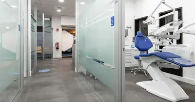 Nieruchomości komercyjne 685 m² w Barcelona, Hiszpania