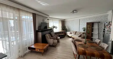 Квартира 3 комнаты в Аланья, Турция