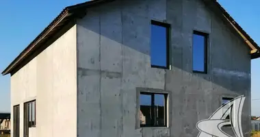 Casa en Znamienka, Belarús