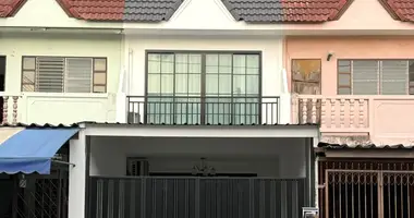 Townhouse 2 bedrooms in Nong Prue, Thailand