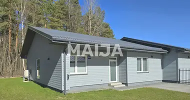 3 bedroom house in Babites pagasts, Latvia