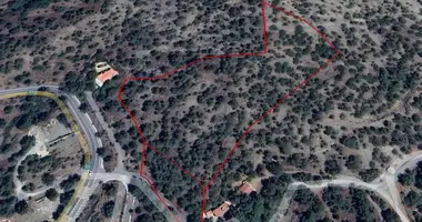 Terrain dans Moniatis, Chypre