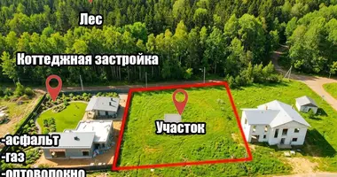 Parcela en Ratamka, Belarús