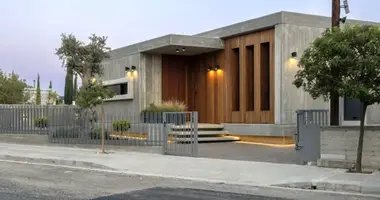 4 bedroom apartment in Yeroskipou, Cyprus