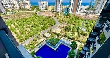 Квартира 2 комнаты в Мезитли, Турция