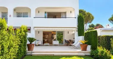 2 bedroom house in San Pedro Alcantara, Spain