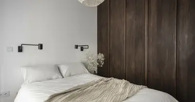 Mieszkanie 2 pokoi w Warszawa, Polska