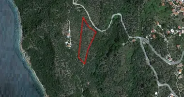 Участок земли в Лоутраки, Греция