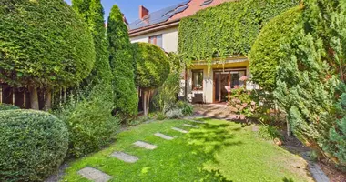 Haus 5 zimmer in Warschau, Polen