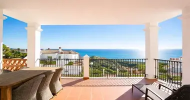 2 bedroom apartment in Mijas, Spain