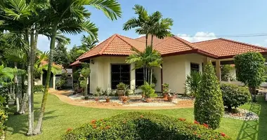 Casa 3 habitaciones en Nong Prue, Tailandia