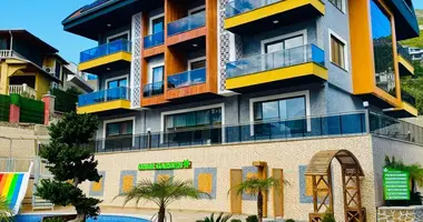 Квартира 3 комнаты в Муратпаша, Турция