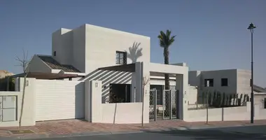 2 bedroom apartment in Murcia, Spain