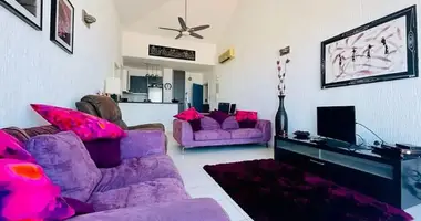 Penthouse 2 bedrooms in Paphos Municipality, Cyprus