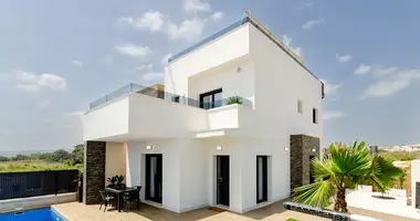 Villa 3 bedrooms in Entrenaranjos, Spain