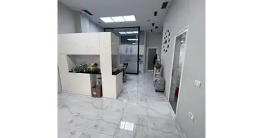Bureau 40 m² dans Tirana, Albanie