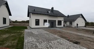 Дом 3 комнаты в Гурьевский муниципальный округ, Россия