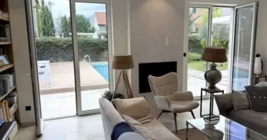 Casa 3 habitaciones en Donja Lastva, Montenegro