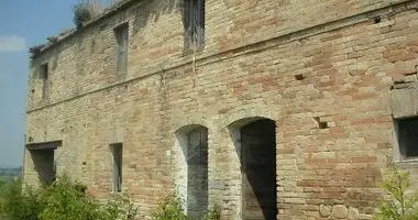 Dom 11 pokojów w Terni, Włochy