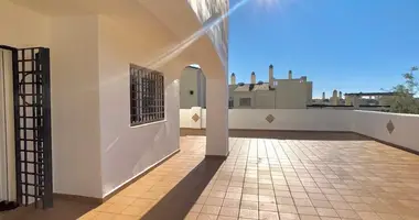 Wohnung 2 Schlafzimmer in Dos Hermanas, Spanien